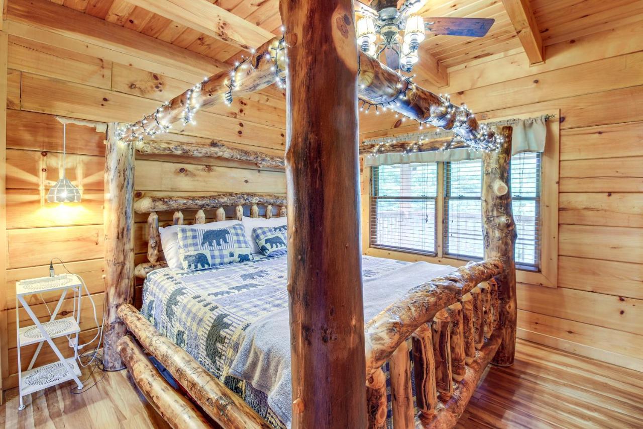 Sevierville Cabin With Wraparound Deck And Lake Access Εξωτερικό φωτογραφία